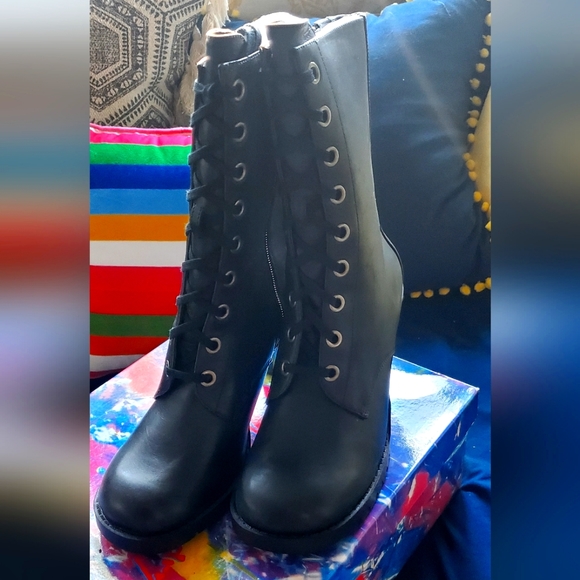 Chinese Laundry Oracle Boot - Picture 5 of 7